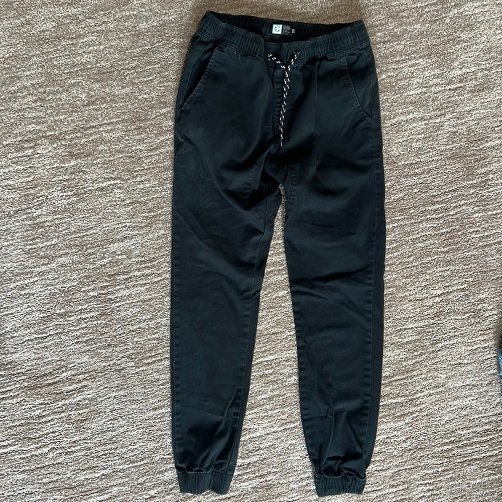 Lira Mens Joggers